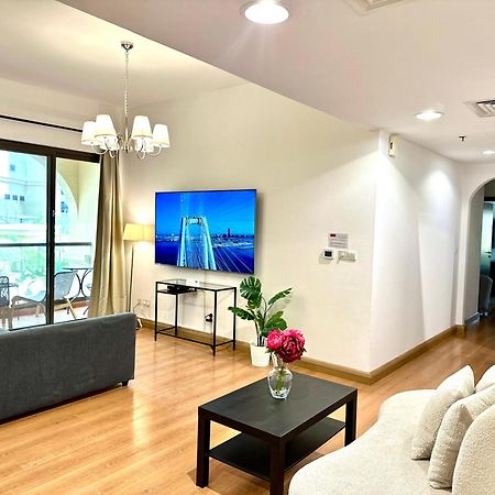 Beautiful 2Br & 4Br Apartments On Jbr Beach, Walking Distance To Bluewaters Island - By Sunkissed Holiday Homes Dubai Eksteriør billede