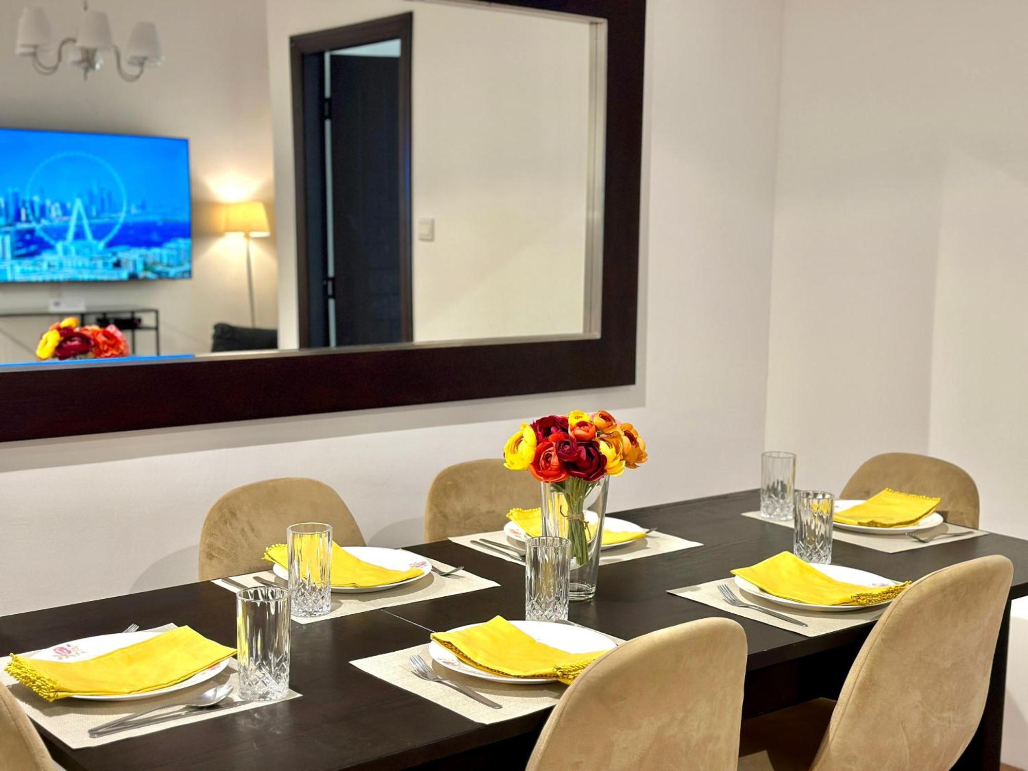 Beautiful 2Br & 4Br Apartments On Jbr Beach, Walking Distance To Bluewaters Island - By Sunkissed Holiday Homes Dubai Eksteriør billede